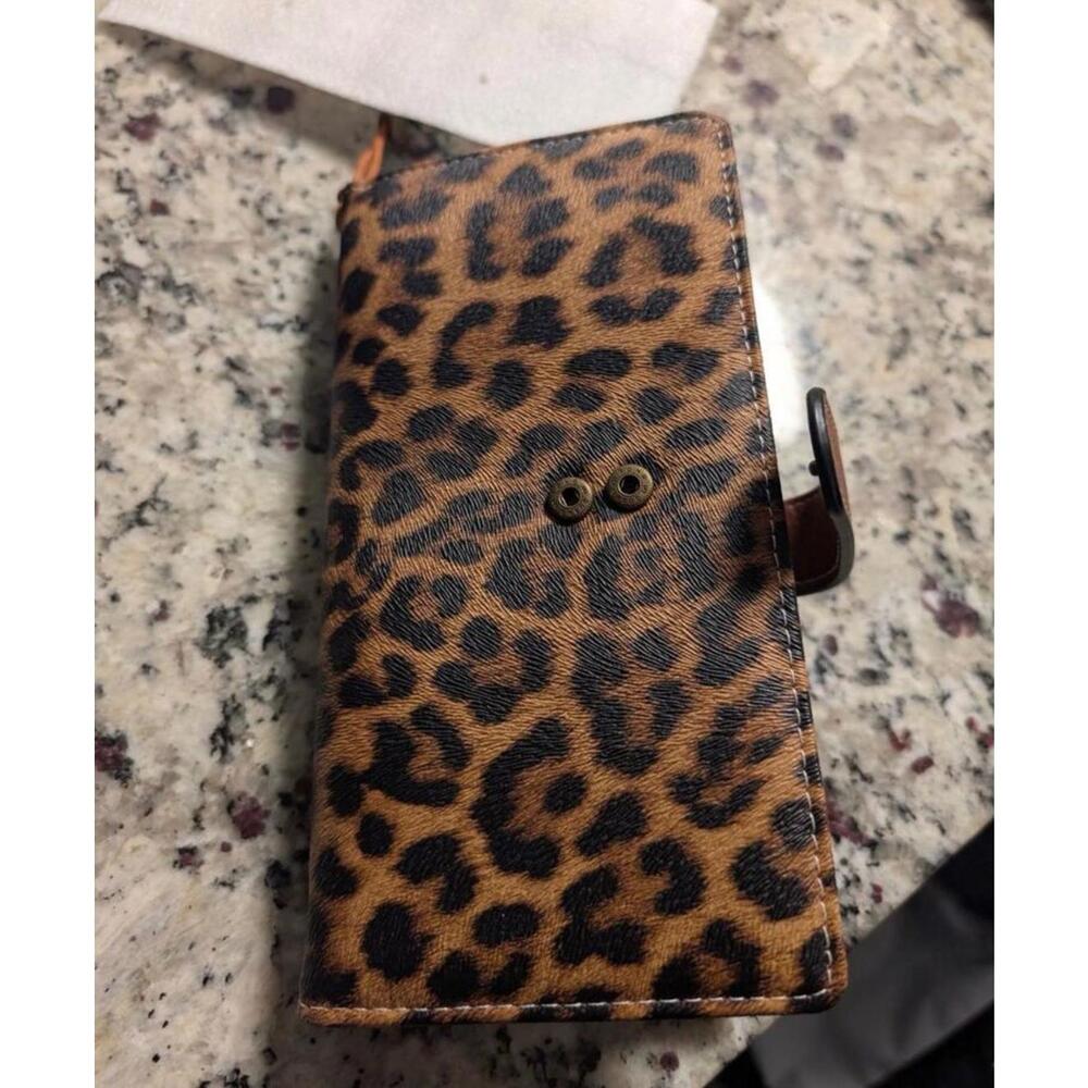 long wallet - Picture 2 of 3